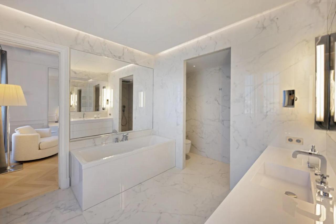 5 Bedroom Luxury Duplex Near Tour Eiffel
