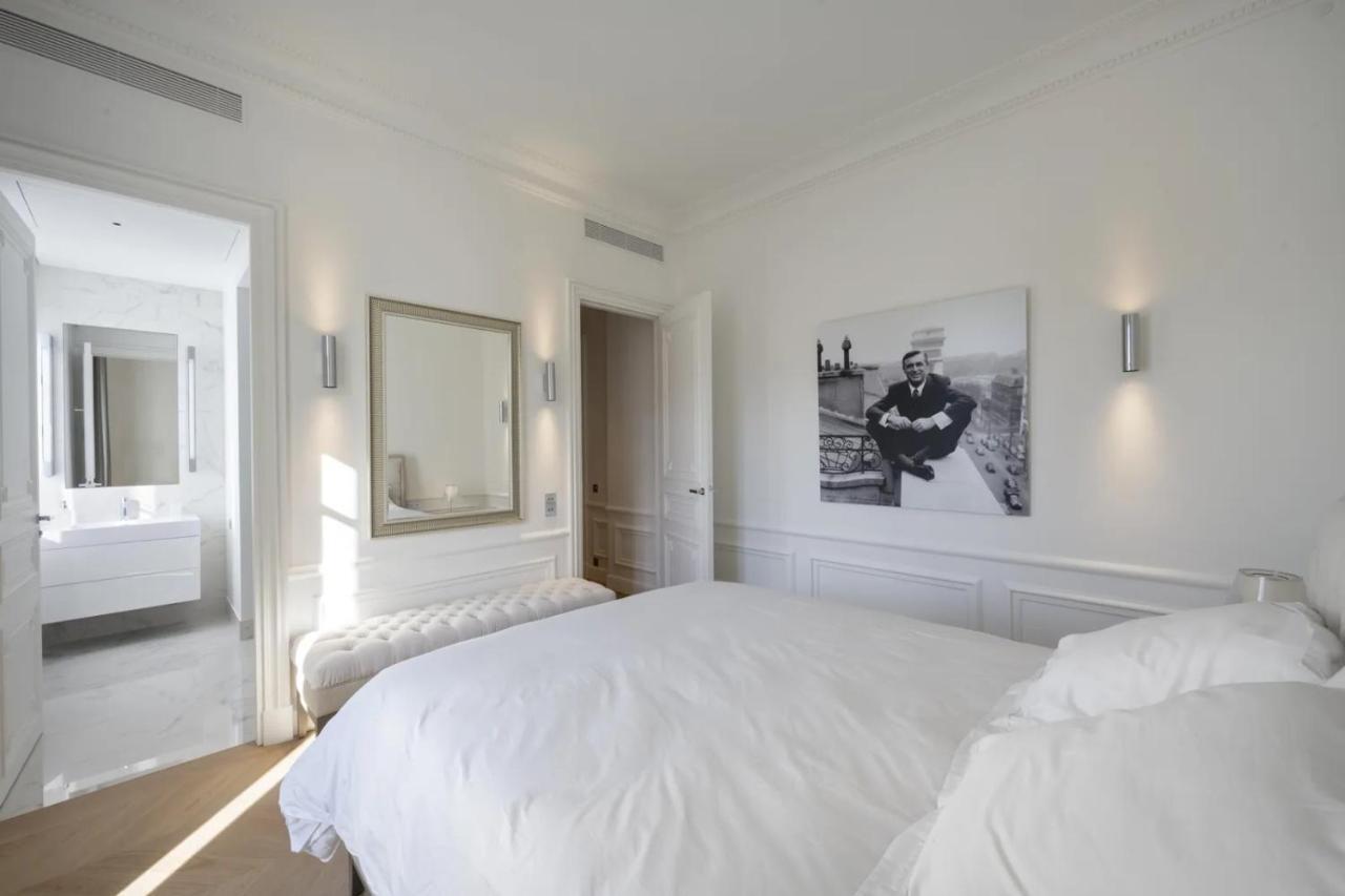 5 Bedroom Luxury Duplex Near Tour Eiffel Apartment Paris